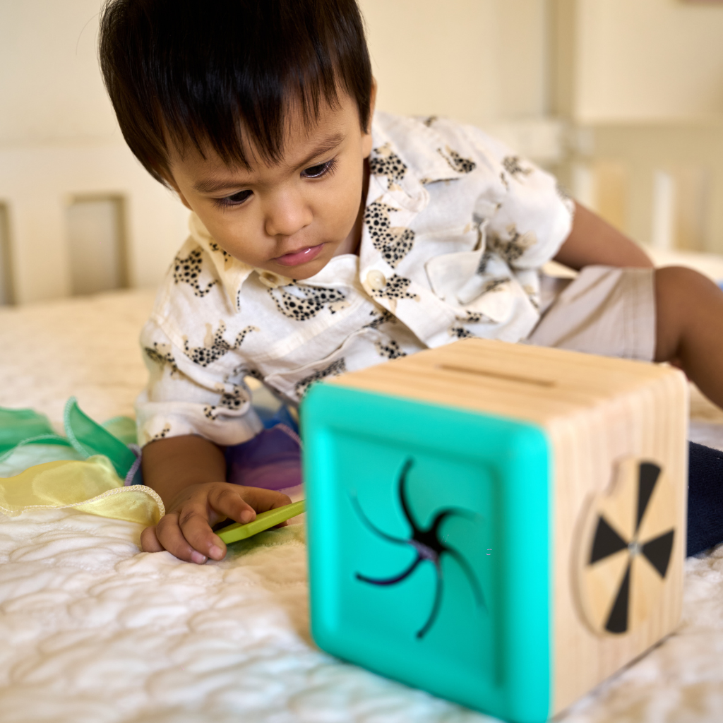 Slot & Pull Tissue Box