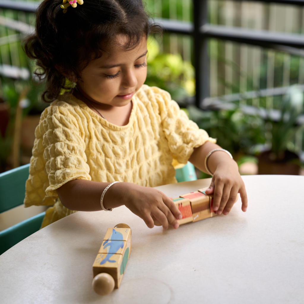 Wooden Rotating Animal Puzzle