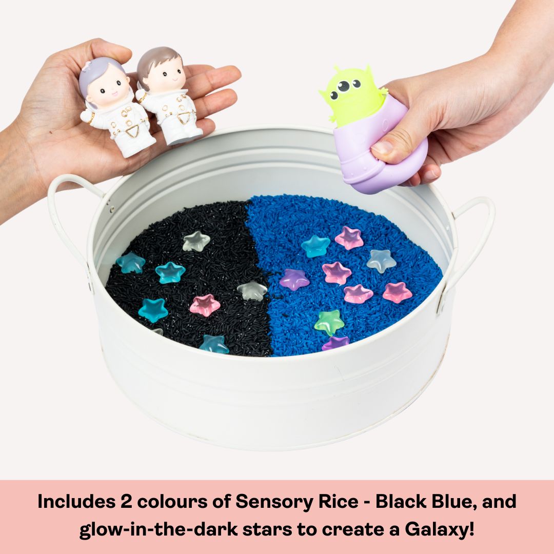 Astronauts & the Alien Friend